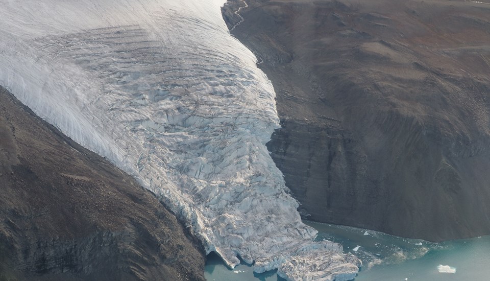 Havströskel påverkar hur snabbt Grönlandsglaciär smälter
